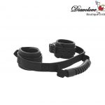 FETISH SUBMISSIVE ESPOSAS CON TIRADOR